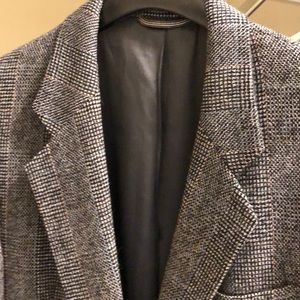 Men’s blazer, plaid Christian Dior 36R.